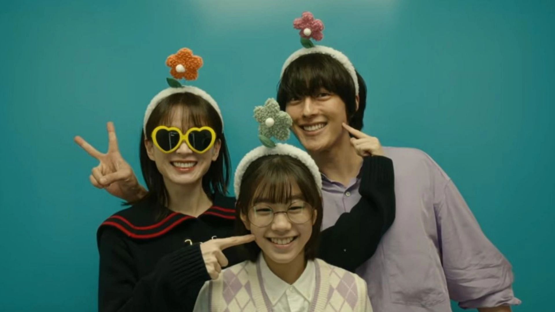 Кадр із фільму «Нетипова сім’я» (зображення через JTBC)