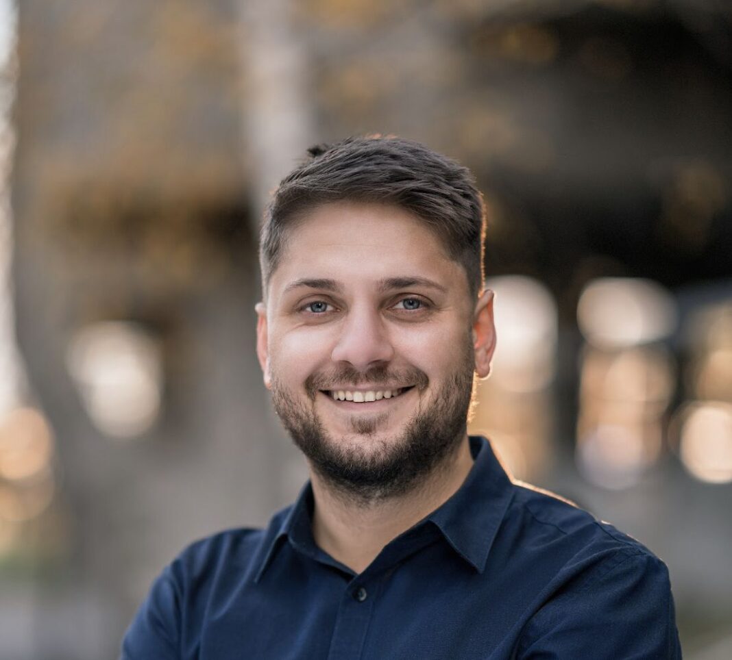 Mykola Lukashuk про штучний інтелект у SEO: балансування автоматизації та управління
