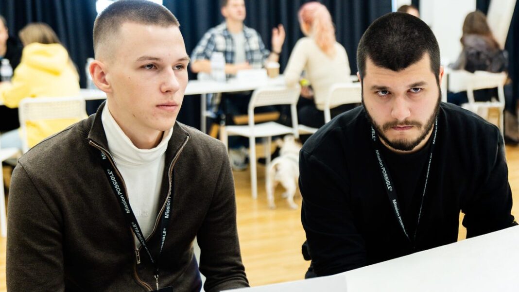 Двоє друзів створили інструмент AI для збільшення переглядів відео на YouTube. Як він працює в ньому, що може проаналізувати та генерувати відеоконструкції за лічені хвилини?
