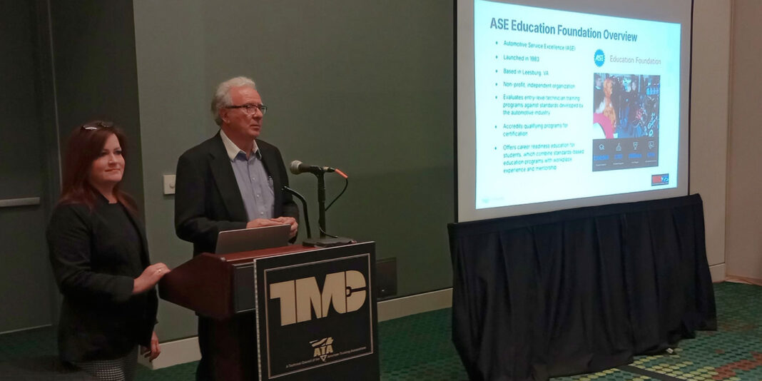 Fleetio представляє програму стипендій техніки
