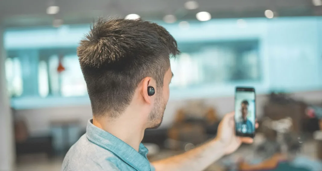 Основні особливості та стратегії соціальної комерції у 2025 році
