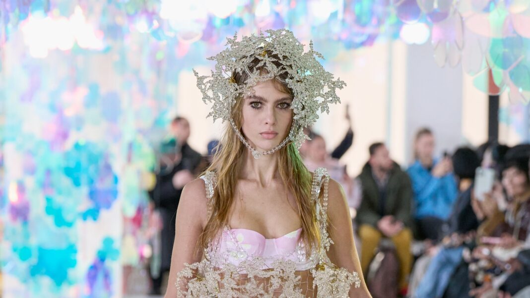 Сьюзен Фанг Падіння 2025 Колекція готової до одягу
