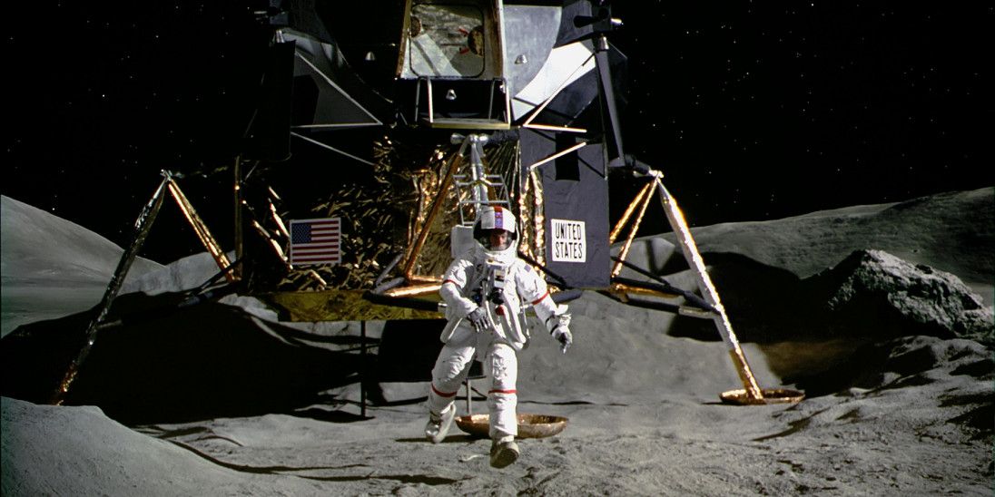 Film__2722-Apollo-13-hi_res-47082cfb