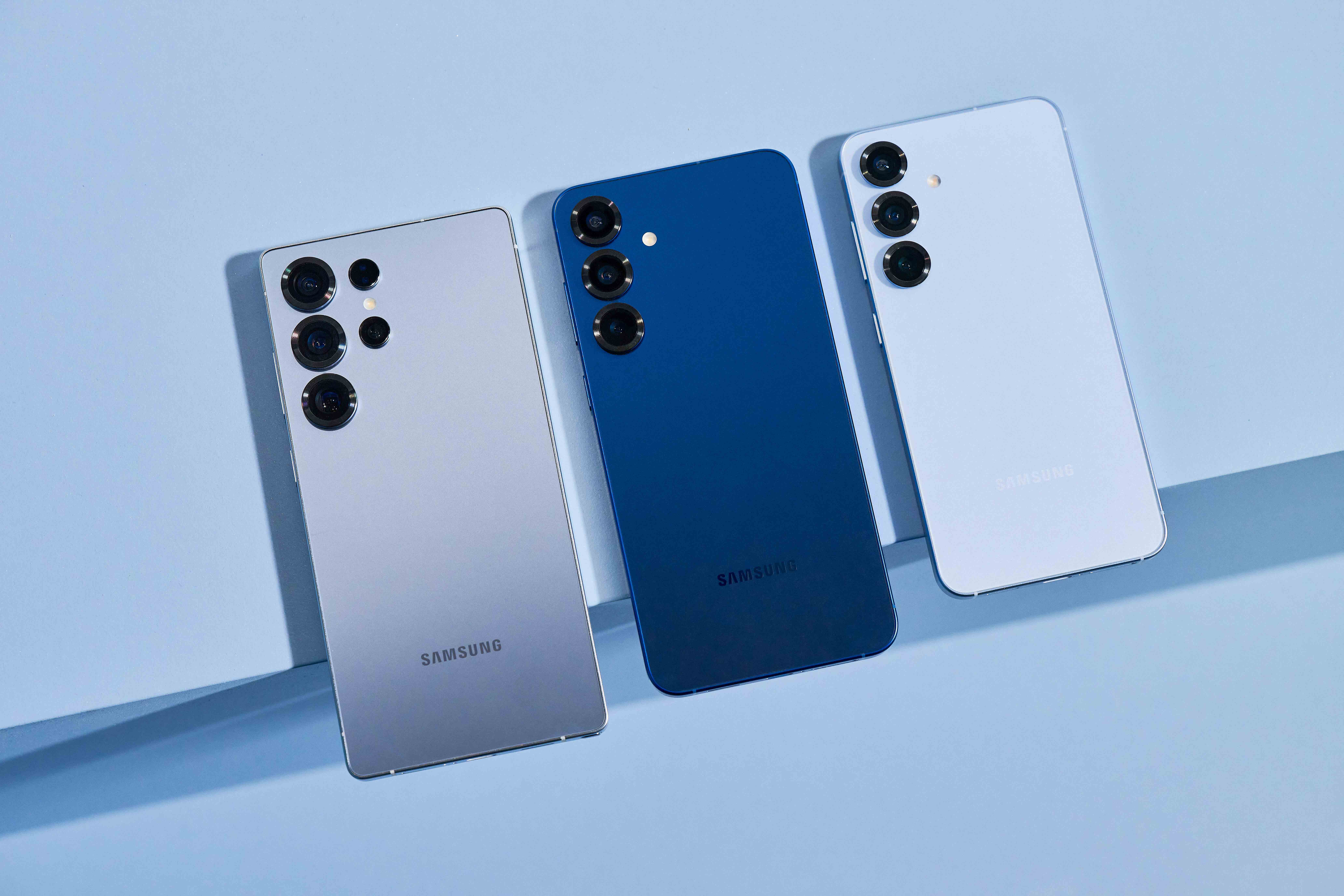 Лінійка Samsung Galaxy S25 Ultra Smartphones.