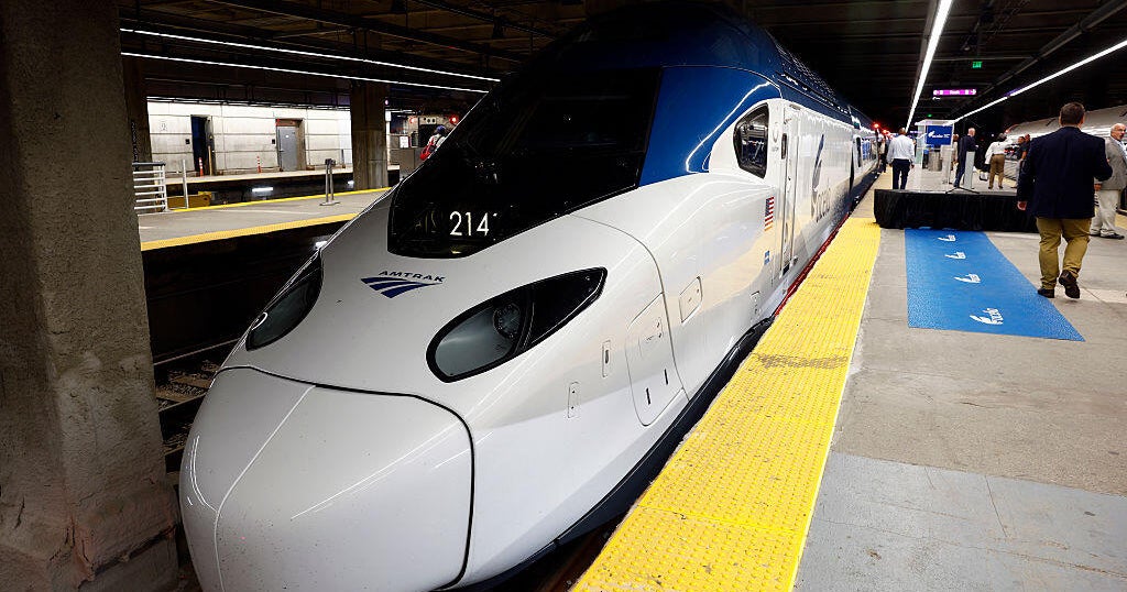 Новий високошвидкісний Acela Acela Acela
