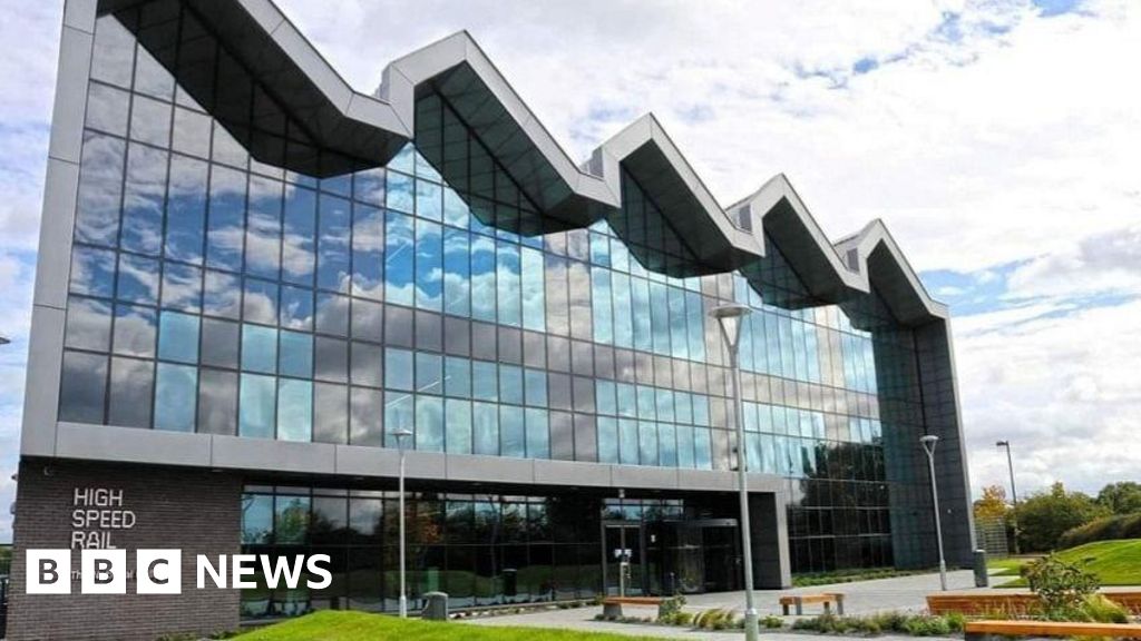 Голосування відкривається, щоб назвати навчальний заклад Doncaster Railway
