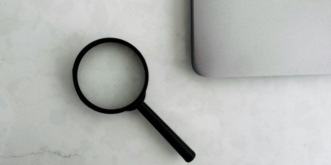 Пошук актуальності: як бренди знайдені (або забуті) AI
