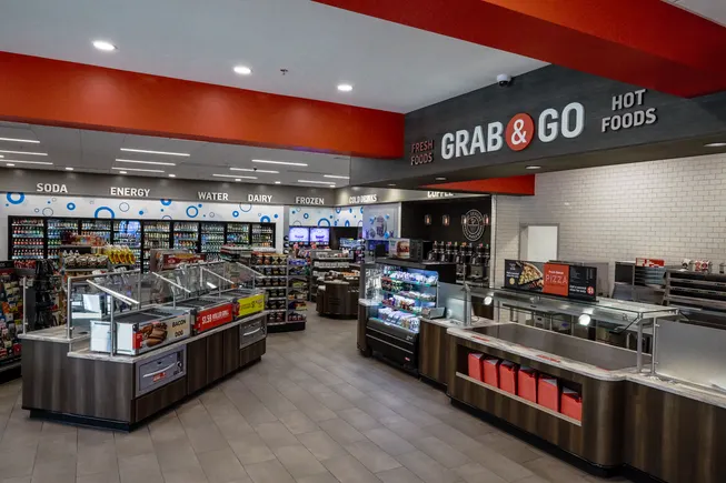 RACETRAC заповнює ключовий проміжок придбанням Potbelly

