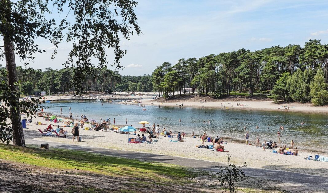 Штрих -код для HET Henschotermeer - Barneveldse Krant
