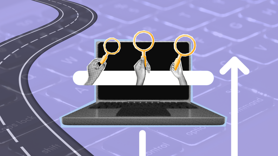 Розворот RealTruck після отримання результатів LLM із штабелером
