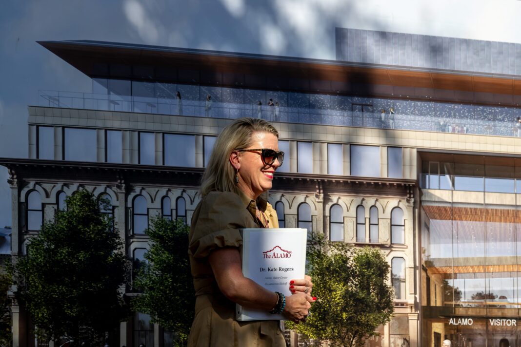 Колишній президент Alamo Trust Кейт Роджерс подала до суду через вихід
